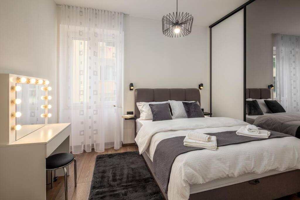 Apartman Drago 4* - 2 Minutes From The Town Centre スプリト エクステリア 写真