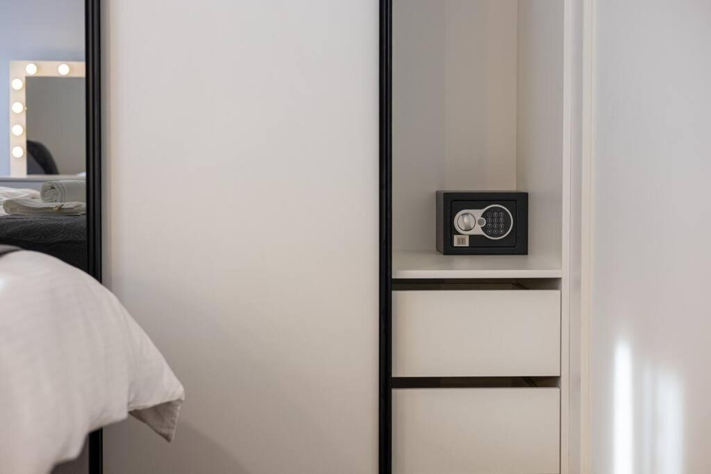Apartman Drago 4* - 2 Minutes From The Town Centre スプリト エクステリア 写真